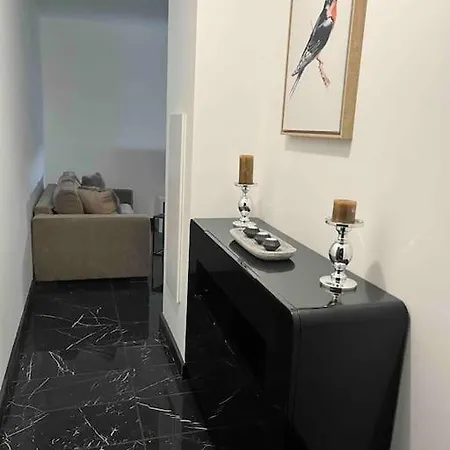 A Louer 2 Pieces A Rosny-sous- Bois 호스니-쑤-부와